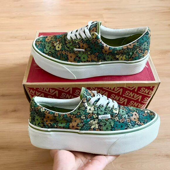 Vans Platform Floral trainers Women Size 8.0 US - Picture 1 of 10